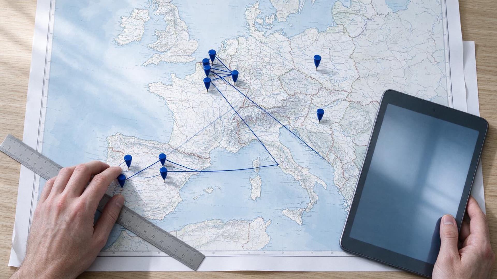 Illustration: mapping industrial targets across Belgium and Spain